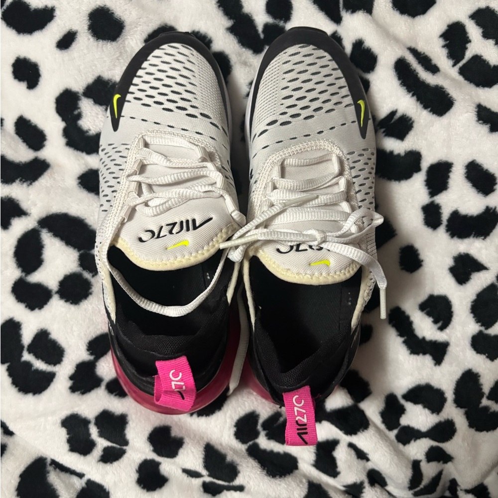 Nike Women's White and Pink Athletic Shoes